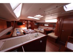 Oceanis 54