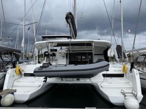 Lagoon 42