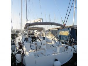 Oceanis 38