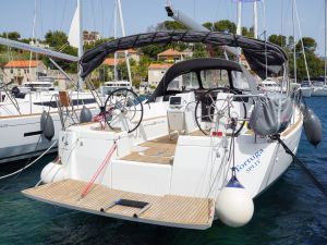 Sun Odyssey 449