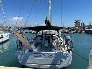 Sun Odyssey 380