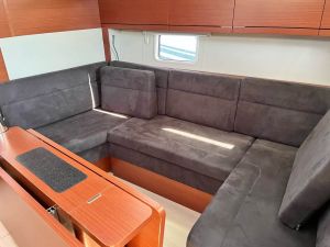 Hanse 418