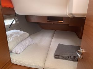 Dufour 390 GL