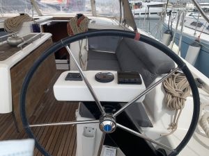 Dufour 390 GL