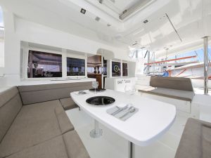 Lagoon 450  Flybridge