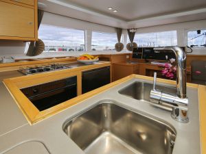 Lagoon 450  Flybridge