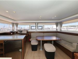 Lagoon 450
