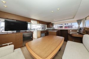 Lagoon 450