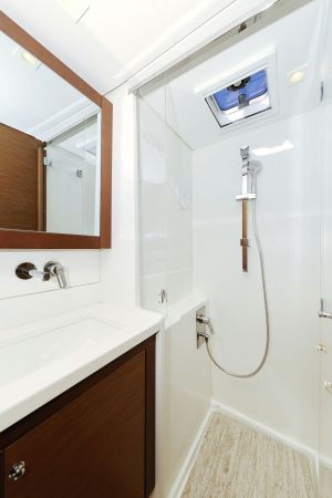 Lagoon 450