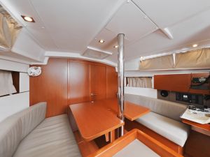 Oceanis 35.1