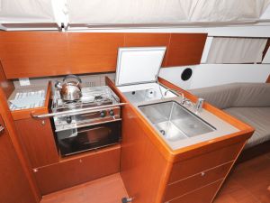 Oceanis 35.1