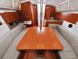 Oceanis 35.1