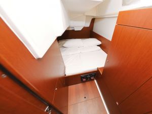 Oceanis 35.1