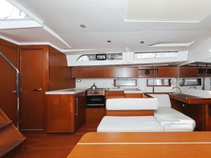 Oceanis 51.1