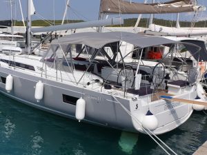 Oceanis 51.1