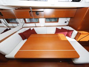 Oceanis 51.1