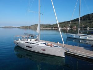 Oceanis 51.1