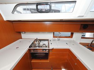 Oceanis 51.1