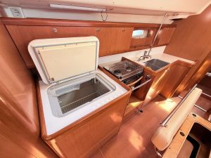 Oceanis 43