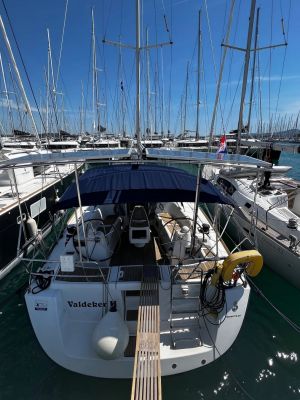 Oceanis 43