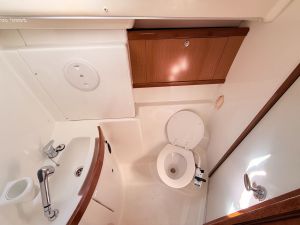 Oceanis 43