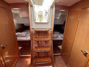 Oceanis 43