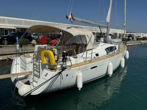 Oceanis 43