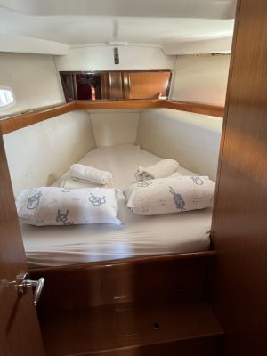 Oceanis 43