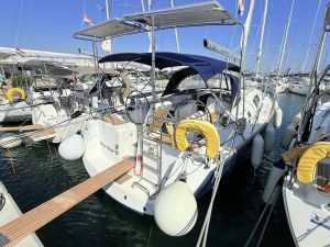 Oceanis 43
