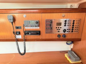 Oceanis 43