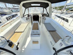 Oceanis 38.1
