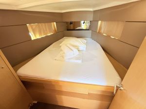 Oceanis 38.1