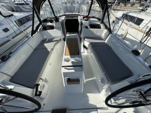 Oceanis 34.1