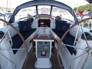 Bavaria 44
