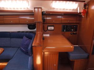 Bavaria 44
