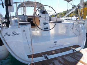 Bavaria Cruiser 33