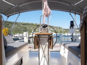 Bavaria Cruiser 33
