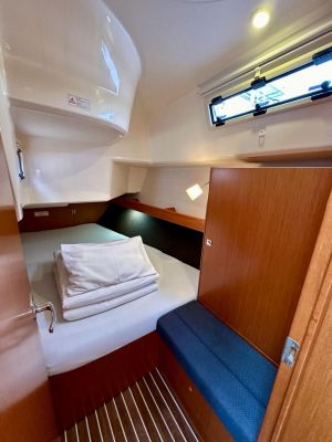 Bavaria Cruiser 37