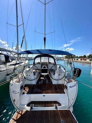 Bavaria Cruiser 37