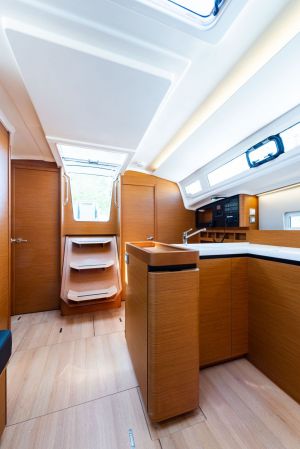 Sun Odyssey 410