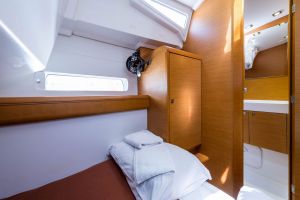Sun Odyssey 469
