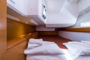 Sun Odyssey 469