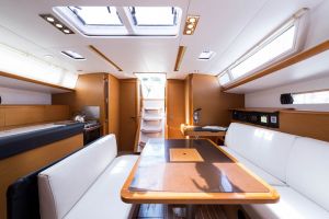 Sun Odyssey 469