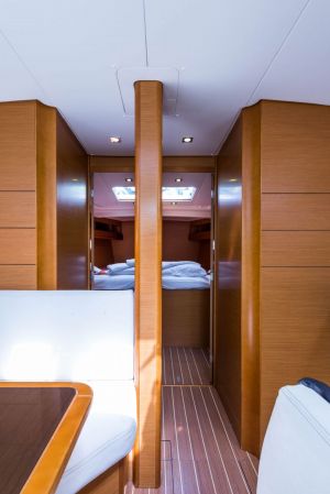 Sun Odyssey 469