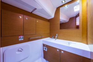 Sun Odyssey 469