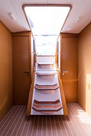 Sun Odyssey 469