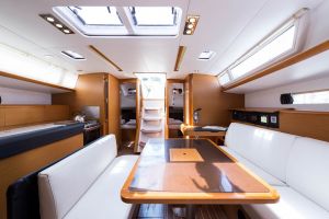 Sun Odyssey 469