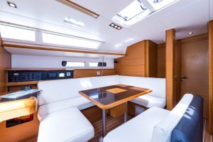 Sun Odyssey 469