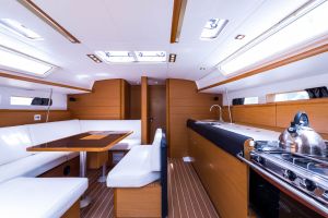 Sun Odyssey 469