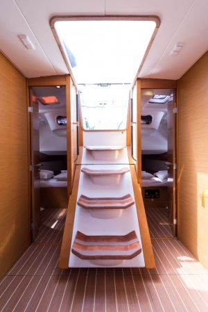 Sun Odyssey 469